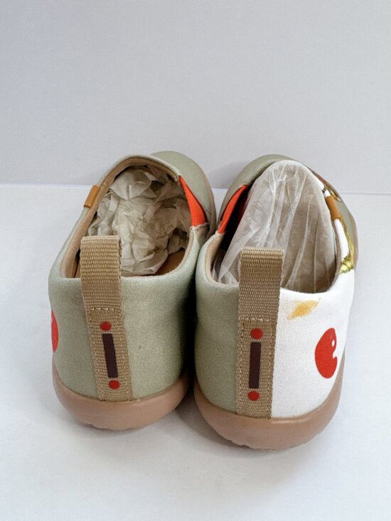 Men’s Size 7.5 UIN Chang Thai Canvas Slip-On Shoes main image 6